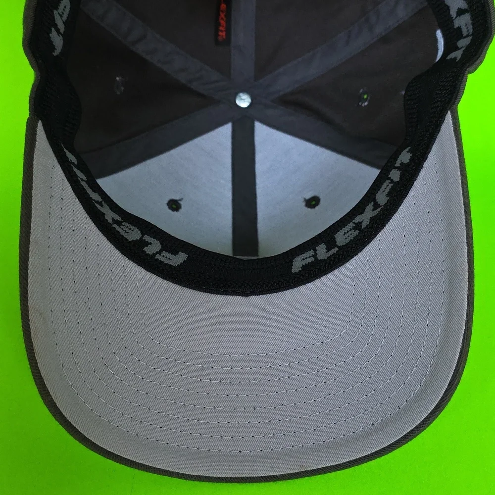 PSG Gray Baseball Cap Flexfit S/M